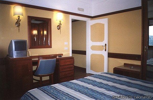 Hotel Miravalle Napoli Phòng bức ảnh